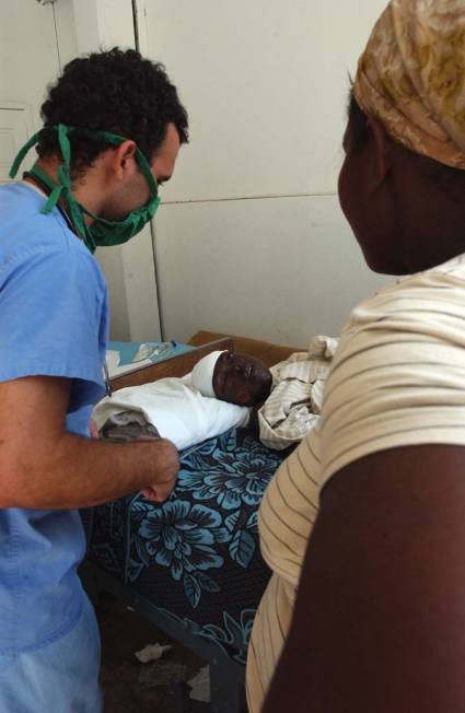 Cuarto hospital de campaña instalan médicos de la Isla