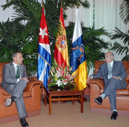 Recibe Machado Ventura a Presidente del Gobierno de Canarias