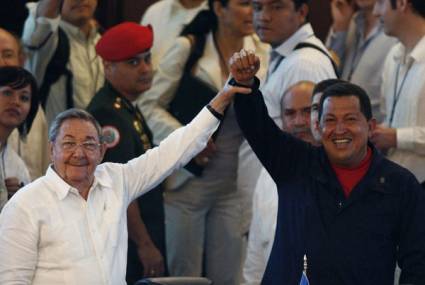 Raúl Castro y Hugo Chávez