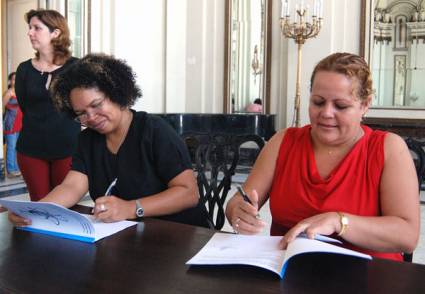 Firman convenios de trabajo las BTJ 