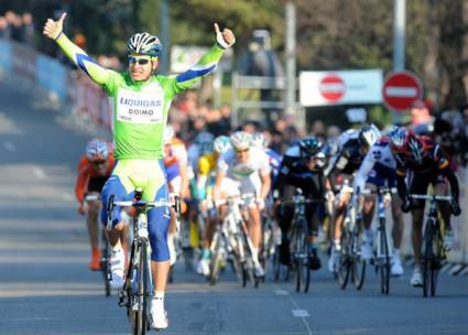 Peter Sagan gana la quinta etapa de la carrera Paris-Niza