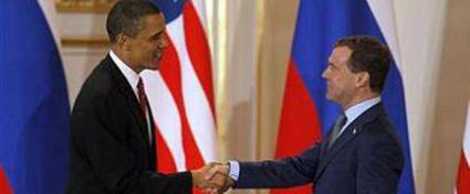 Firman Rusia y EE.UU. acuerdo de reducción de armas nucleares