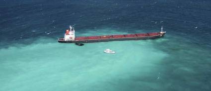 Causó carguero chino importantes daños a corales australianos