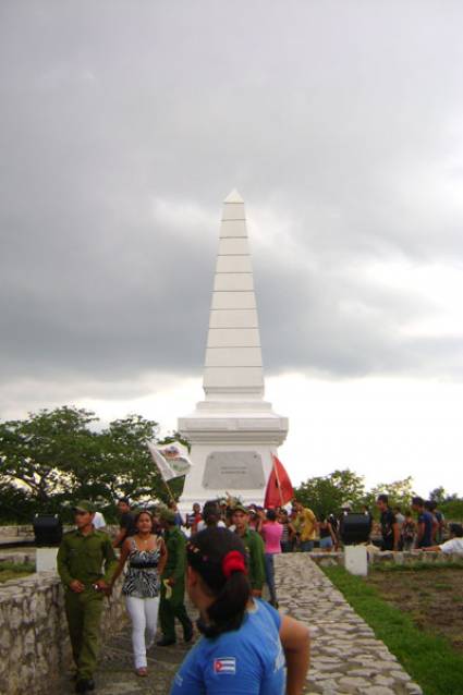Homenaje al Apóstol en Dos Ríos