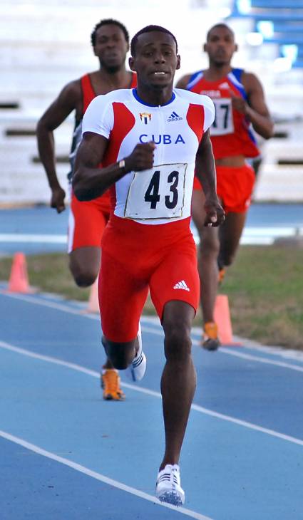 Cubanos siguen con bríos en la temporada atlética europea