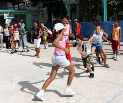 Niños cubanos