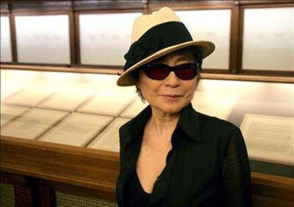 Japonesa Yoko Ono