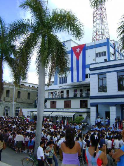 Pobladores de Las Tunas y Camagüey