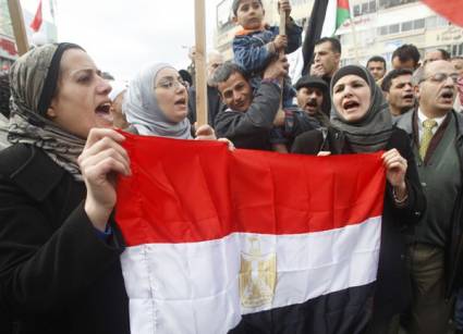 Egipcios luchan por un cambio