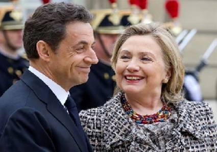 Nicolas Sarkozy y Hilary Clinton