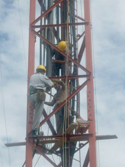 Obreros de RadioCuba 