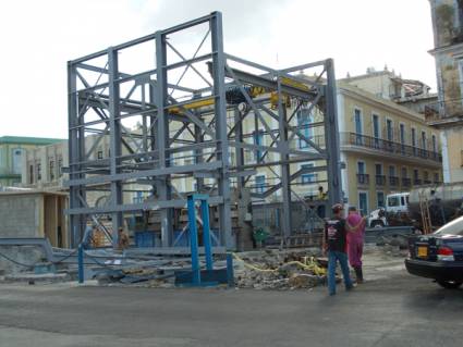 Reanimación de la Avenida del Puerto