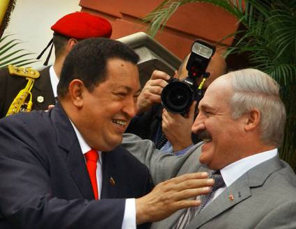 Hugo Chávez Frías y Alexander Lukashenko