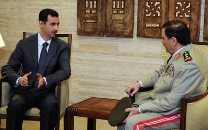 Bashar Al Assad junto a Fahd Yasem