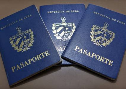 Pasaportes cubanos