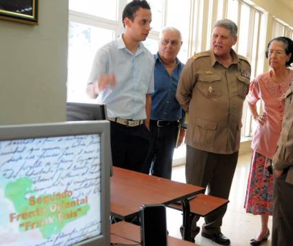 Presentación de la multimedia sobre el Segundo Frente Oriental Frank País