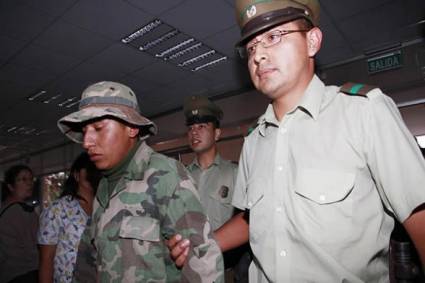 Soldados bolivianos detenidos en Chile
