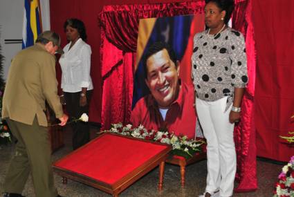 Homenaje al presidente Chávez