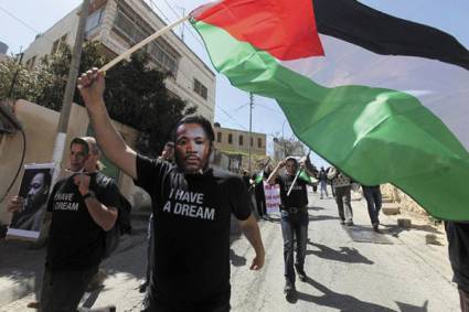 Protestan por llegada de Barack Obama a Cisjordania
