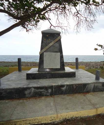Monumento en Playa Duaba