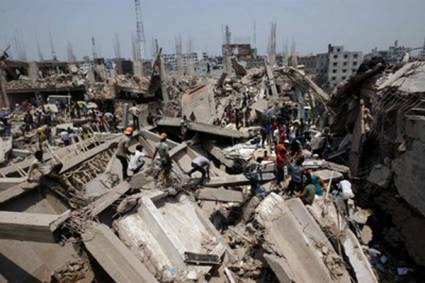 Derrumbe de edificio en Bangladesh