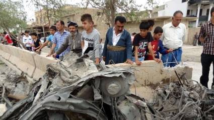 Restos de un carro bomba en Kirkuk