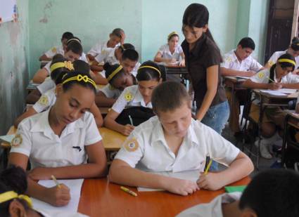 Estudiantes en Cuba