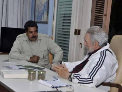 Se reúnen Fidel y Maduro