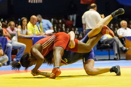 Torneo internacional de lucha Granma-Cerro