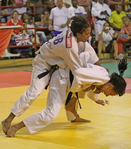 Aliuska Ojeda ante Anailis Dorvigní, Nacional Femenino de Judo