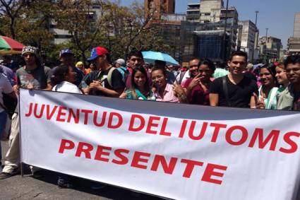 Marcha de jóvenes en Caracas