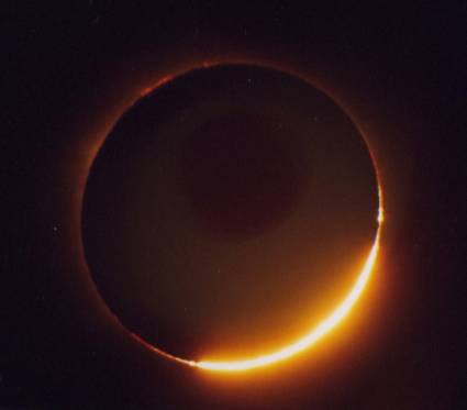 Primer eclipse solar anular del 2014