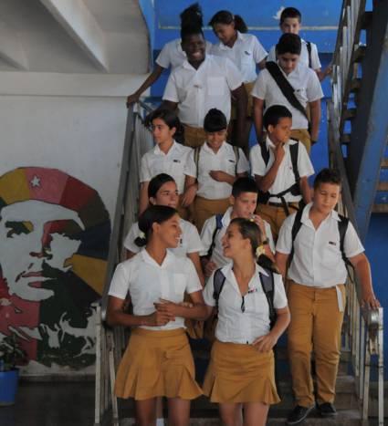 Estudiantes cubanos 