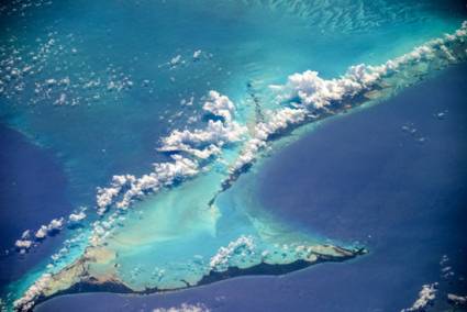 Las Islas Bahamas desde el espacio 