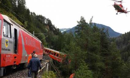 Descarrilamiento de tren en Suiza