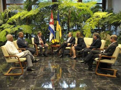  Raúl Castro y Primer Ministro de San Vicente y las Granadinas