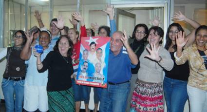 Cubanos celebran liberación de Gerardo, Antonio y Ramón