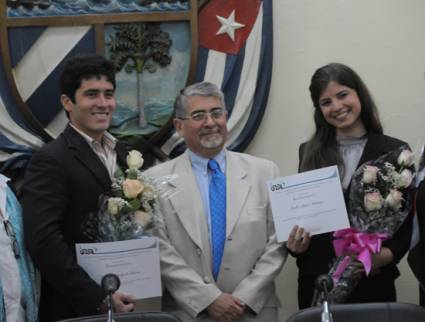 Premio latinoamericano sobre redes sociales