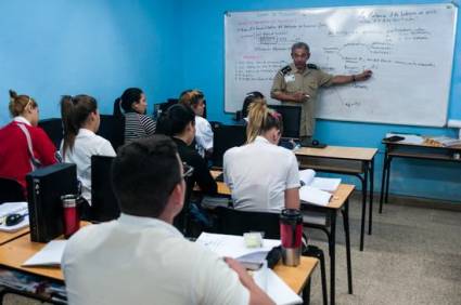 Escuela Nacional de Formación Aduanera