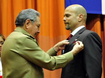 Raúl Castro y Gerardo Hernández Nordelo