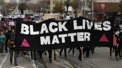 Reconocen violaciones de la policía contra negros en Ferguson