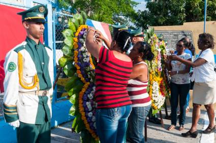 Lecciones históricas de las que aprenden los jóvenes