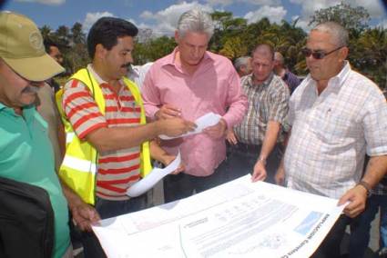 Recorrió Díaz-Canel objetivos socioeconómicos en Holguín