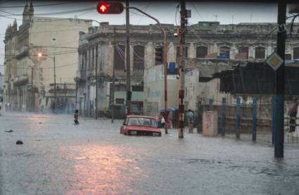 En fotos las fuertes lluvias que azotaron La Habana este miércoles