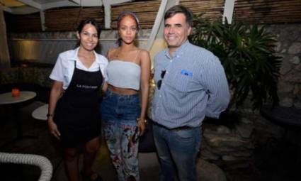 Cantante Rihanna de visita en Cuba