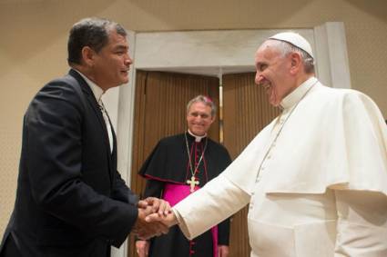 El Papa Francisco recibió al presidente Rafael Correa