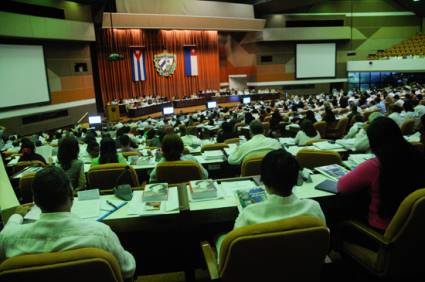 Economía cubana comienza a apretar el acelerador