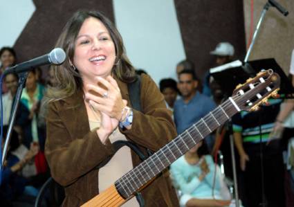 Jornada en homenaje a las mujeres cubanas y la FMC