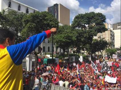 Encabeza Maduro una marcha sin fronteras