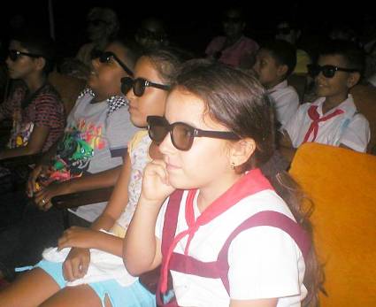 Cine 3D en Camagüey (+ Fotos)